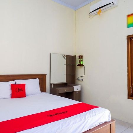 Reddoorz @ Umbul Ponggok Waterpark Klaten Dış mekan fotoğraf